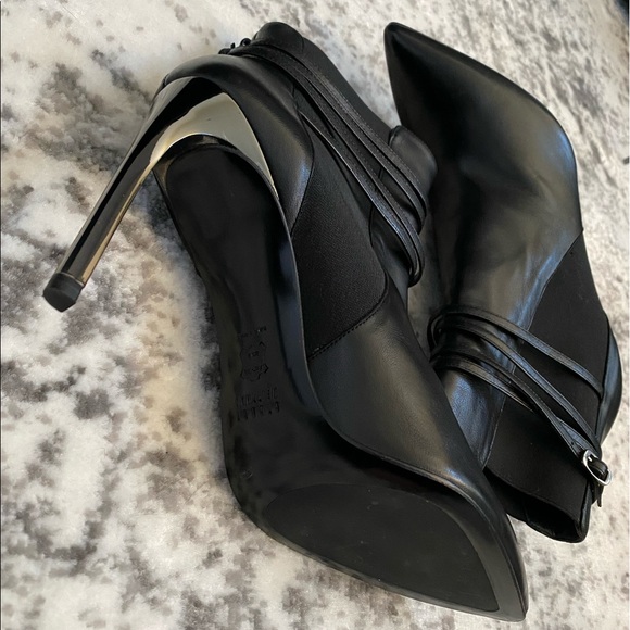 Brand new Stuart Weitzman Booties - Picture 2 of 7
